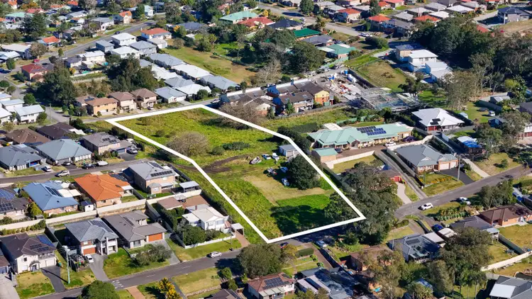 35 Auklet Road, Mount Hutton NSW 2290