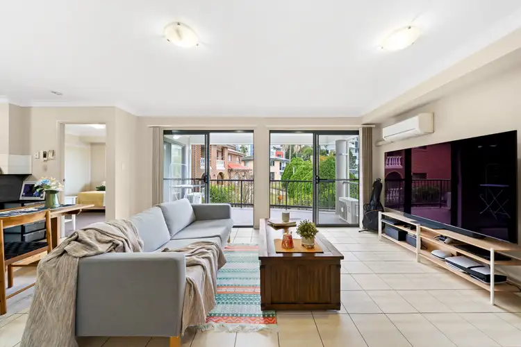 Second view of Homely apartment listing, 21/4-6 Omeo Sreet, Macgregor QLD 4109