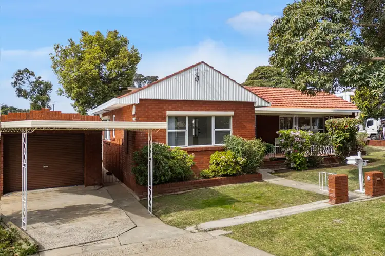1 Glenella Avenue, Beverly Hills NSW 2209