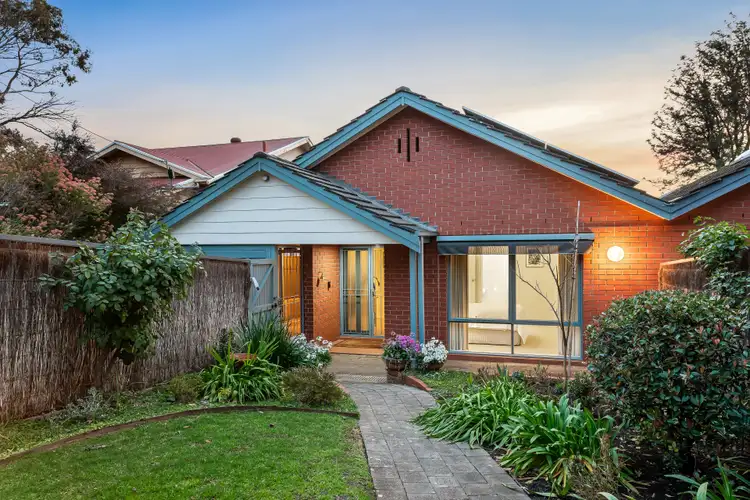 18B Rossington Avenue