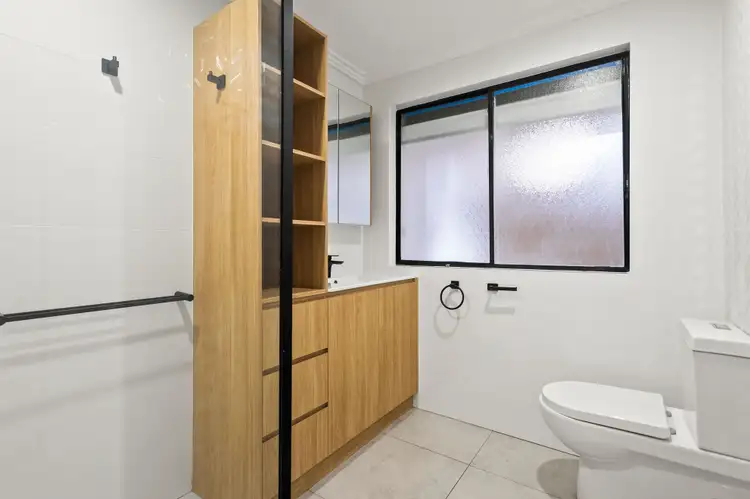 Fifth view of Homely house listing, 27 Manuka Avenue, Avondale NSW 2530