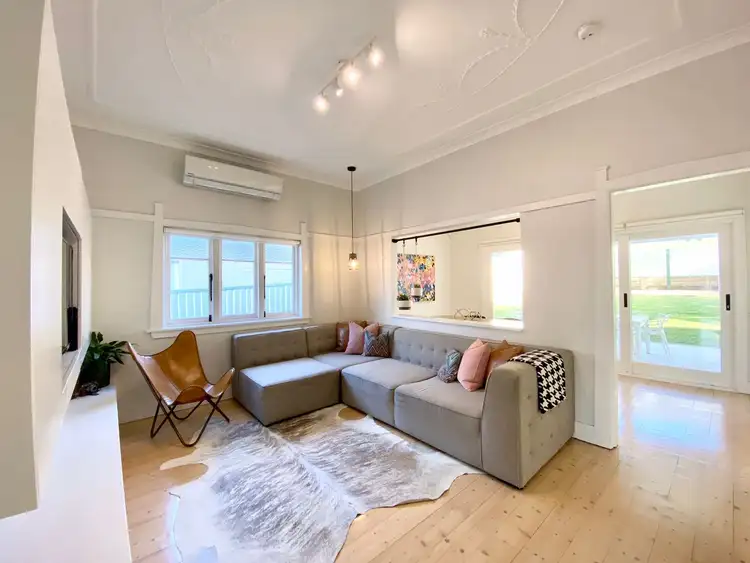 12 Penshurst Road, Roselands NSW 2196