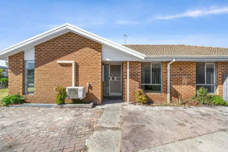 89 Ashleigh Crescent, Meadow Heights VIC 3048