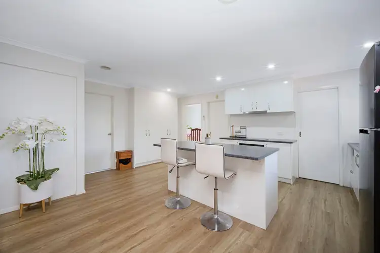 Fifth view of Homely house listing, 8 Membery Way, Warrnambool VIC 3280