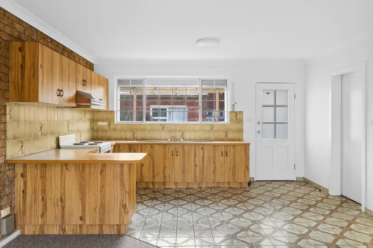 Third view of Homely house listing, 3/74 Peterborough Avenue, Lake Illawarra NSW 2528