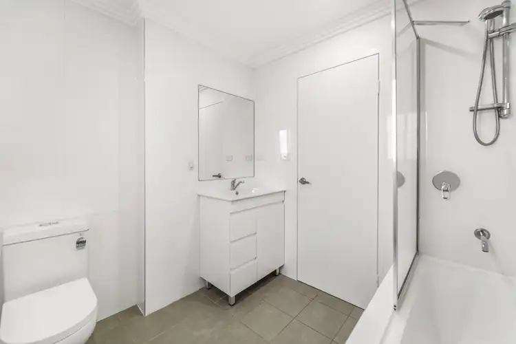 Fifth view of Homely unit listing, 20/23-25 Mayberry Crescent, Liverpool NSW 2170