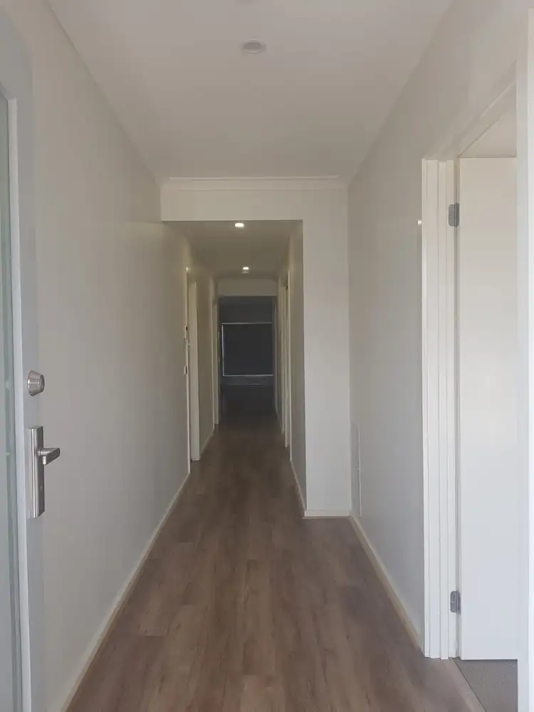 Second view of Homely house listing, 9 Ravenshaw Chase, Tarneit VIC 3029