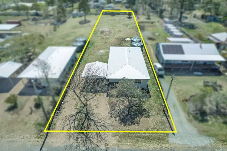 40 Taylor Street, Oakey QLD 4401