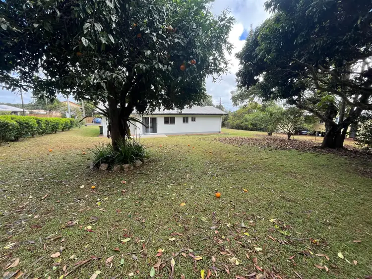 18 Monash Avenue, Malanda QLD 4885
