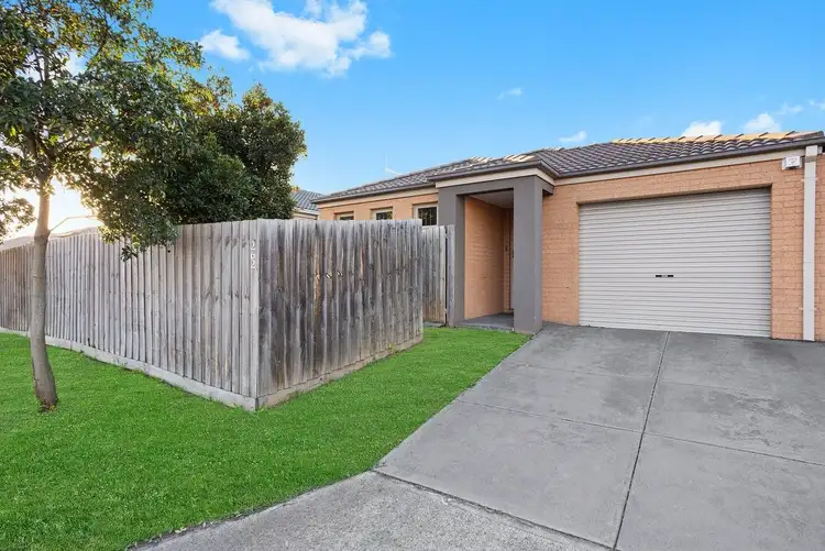 262 The Lakes Boulevard, South Morang VIC 3752