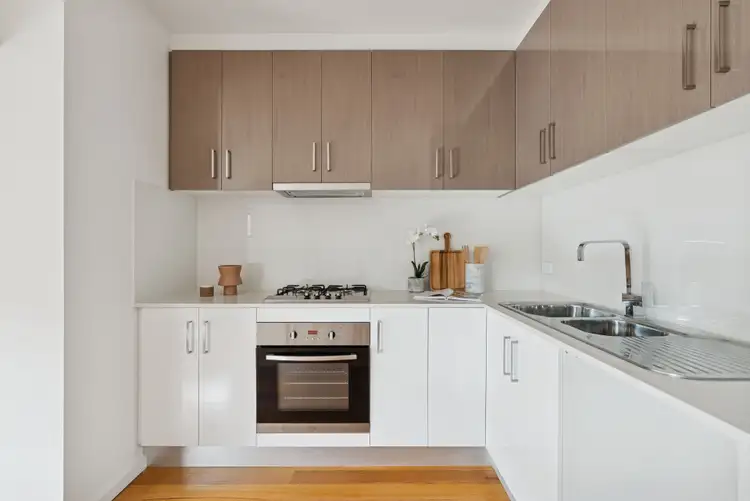 Fifth view of Homely townhouse listing, 5/62 Northernhay Street, Reservoir VIC 3073