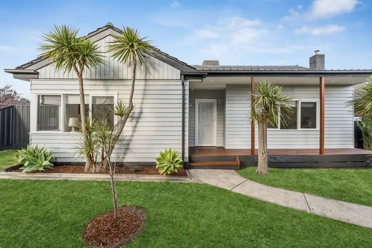 32 Banbury Road, Reservoir VIC 3073