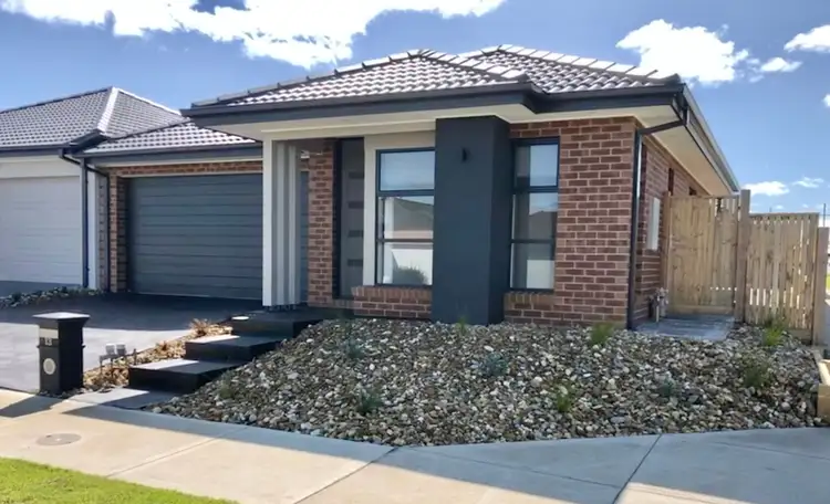 13 Rhapsody Road, Beveridge VIC 3753