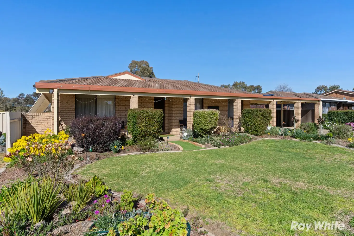 Main view of Homely house listing, 17 Warrambool Crescent, Glenfield Park NSW 2650