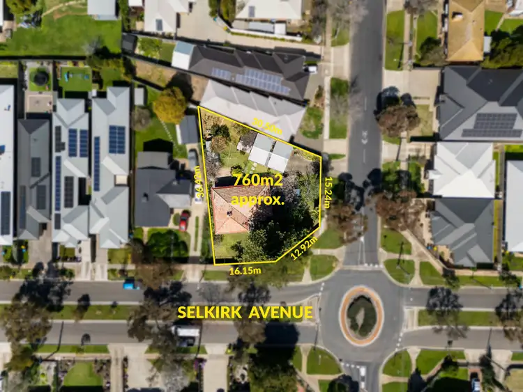 11 Selkirk Avenue, Clearview SA 5085