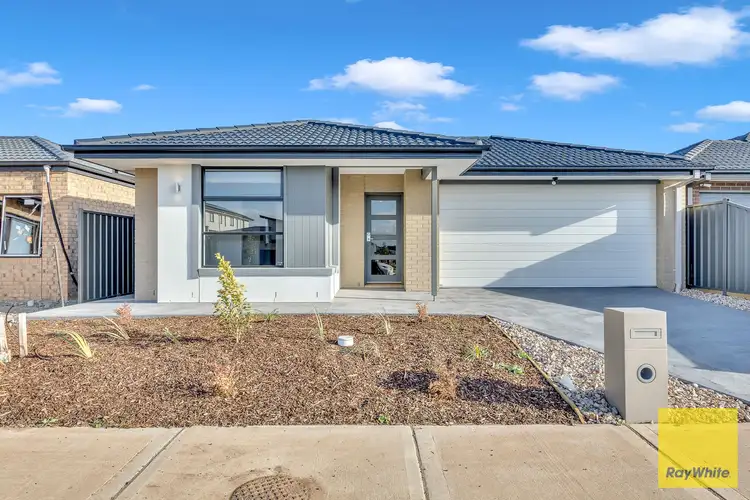 41 Opulent Boulevard, Tarneit VIC 3029