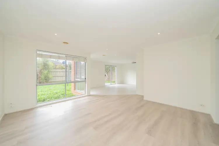 Second view of Homely house listing, 5 Chin Court, Berwick VIC 3806