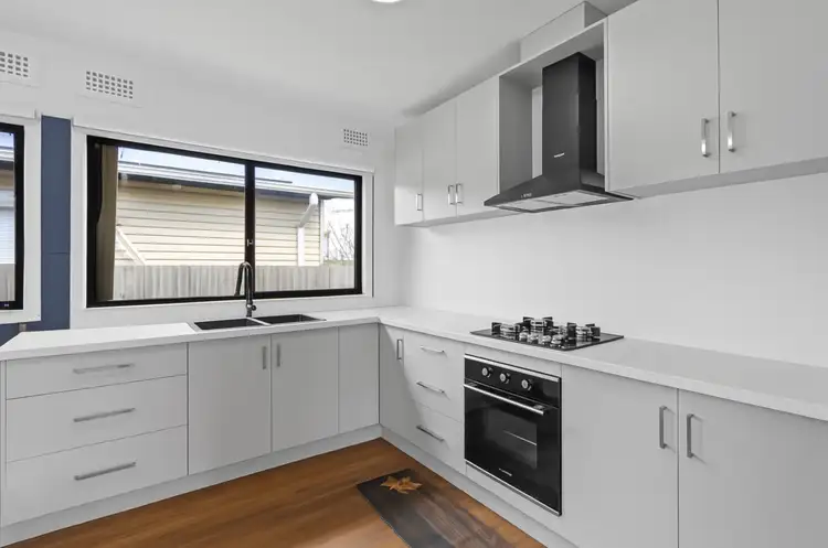 12 Gosford Crescent, Broadmeadows VIC 3047