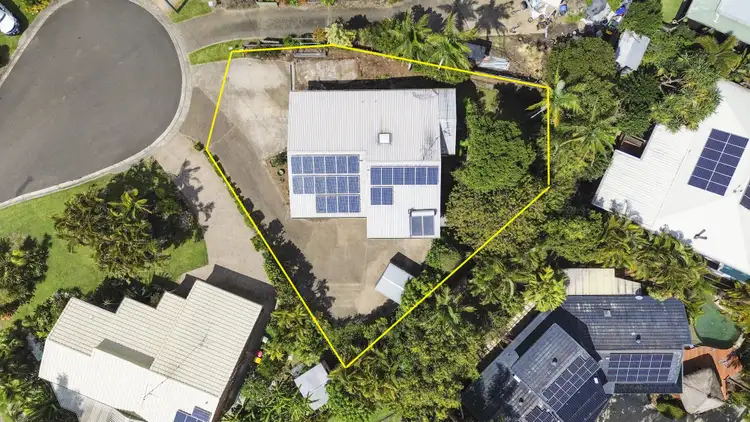 4 Apex Court, Kuluin QLD 4558