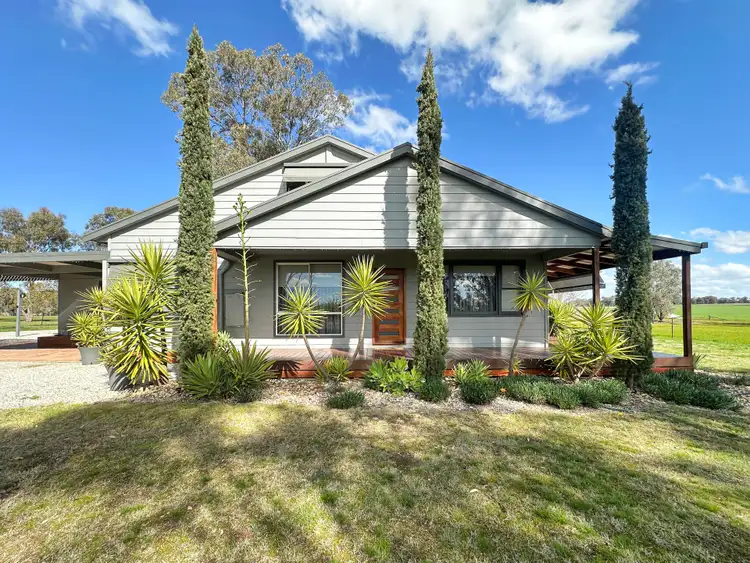 275 River Road, Goomalibee VIC 3673
