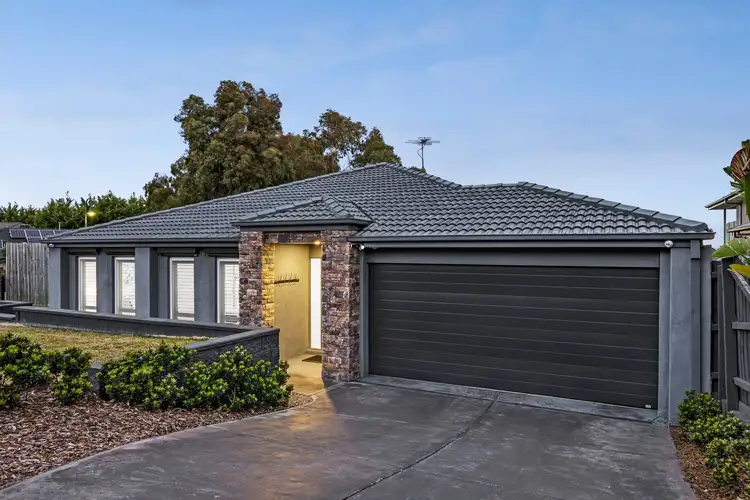 1 Max Drive, Berwick VIC 3806