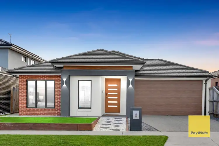 17 Warrnambool Avenue, Truganina VIC 3029