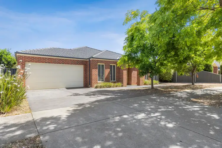 18 Merino Drive, Alfredton VIC 3350