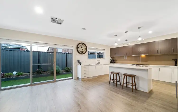 Fifth view of Homely house listing, 17 Clifton Circuit, Tarneit VIC 3029