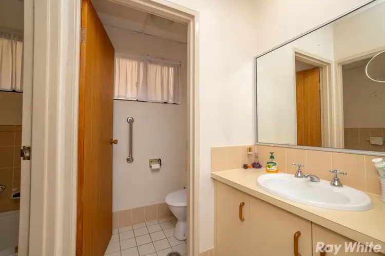 Fifth view of Homely unit listing, 2/3-4 Pineview Close, Tuncurry NSW 2428