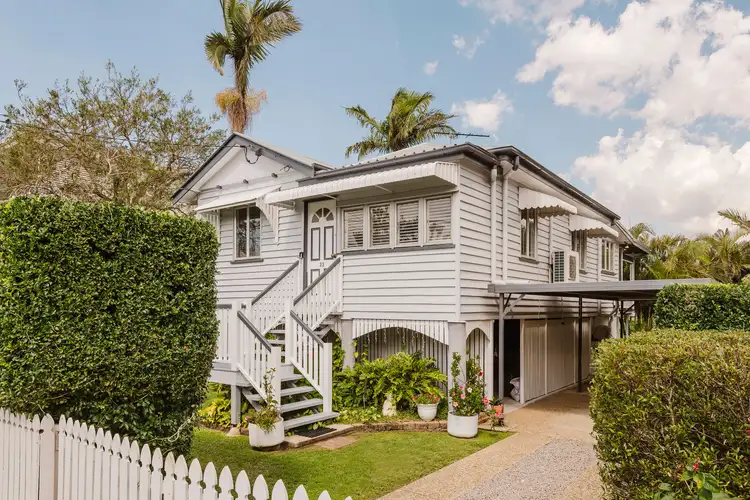 23 Eleventh Avenue, Brighton QLD 4017