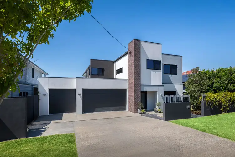 12 Hubbard Street, Wavell Heights QLD 4012