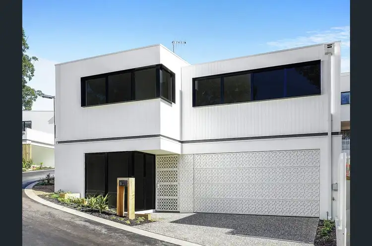 33/2 Brushbox Court, Chapel Hill QLD 4069