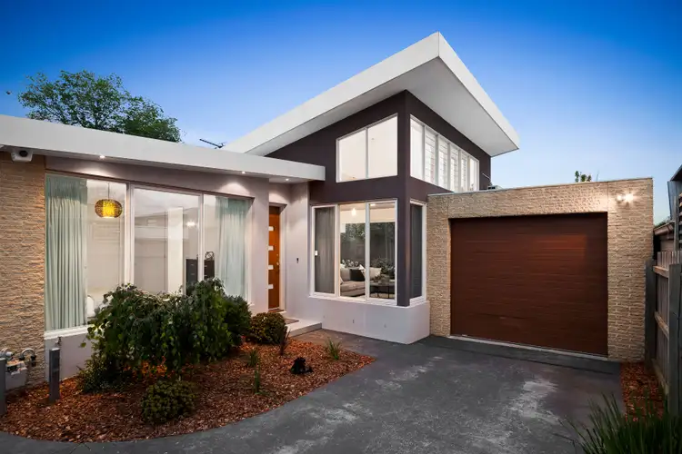 2/25 Simmonds Street, Hughesdale VIC 3166