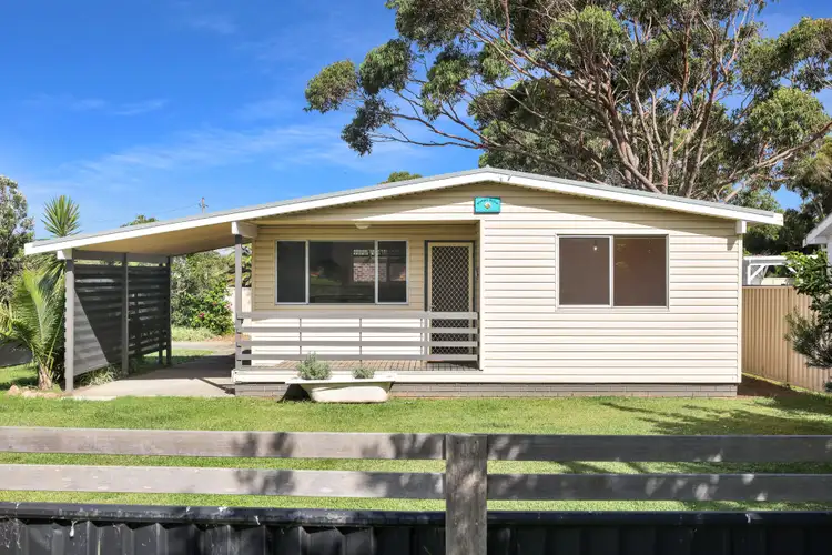 99 Prince Edward Avenue, Culburra Beach NSW 2540
