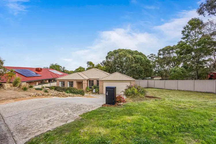 4 Viola Court, Mount Helen VIC 3350