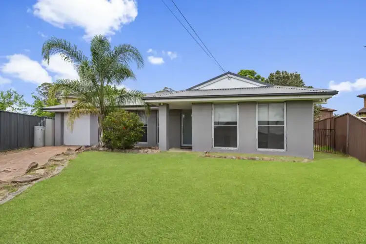3 Wilga Close, Casula NSW 2170
