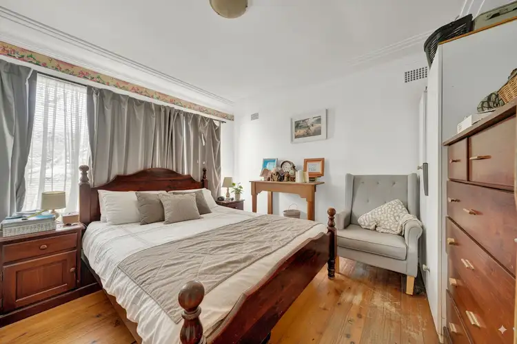 Fourth view of Homely house listing, 5 Grevillea Crescent, Berkeley Vale NSW 2261