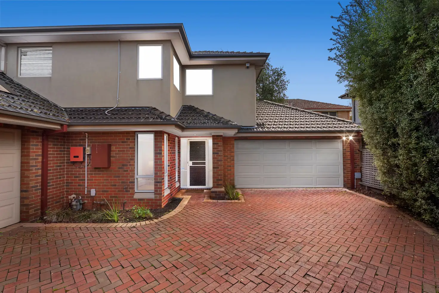 Main view of Homely townhouse listing, 2/29 Kemp Avenue, Mount Waverley VIC 3149