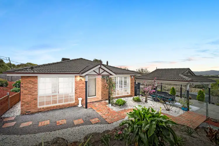 1 Menindee Court, Lilydale VIC 3140