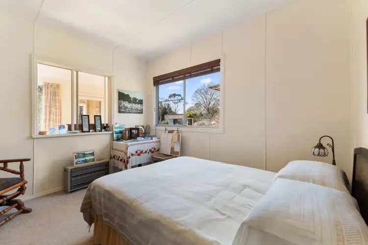 Sixth view of Homely house listing, 19 Neate Aveue, Blackheath NSW 2785