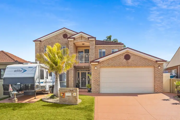 7 Mcgregor Avenue, Barrack Heights NSW 2528