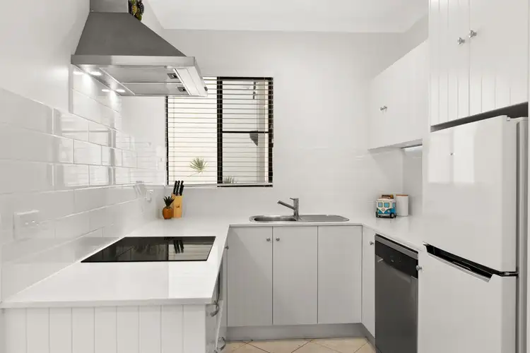 Second view of Homely unit listing, 6/85 Williams Esplanade, Palm Cove QLD 4879