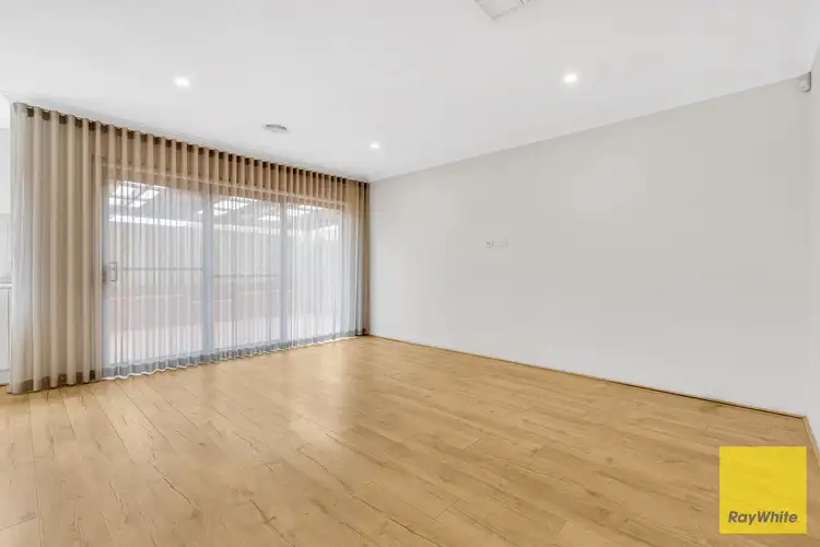 Fifth view of Homely house listing, 14 Bogong Loop, Tarneit VIC 3029