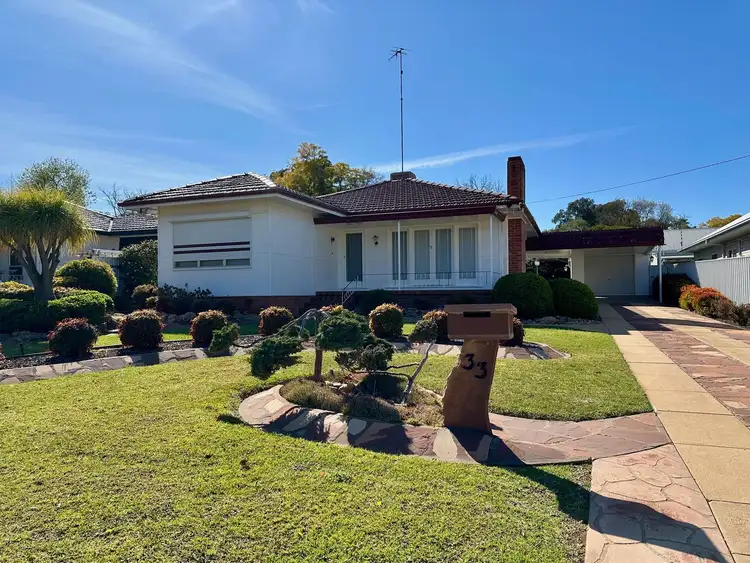 33 KELLY Avenue, Griffith NSW 2680