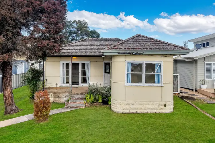 Second view of Homely house listing, 22 View Parade, Saratoga NSW 2251