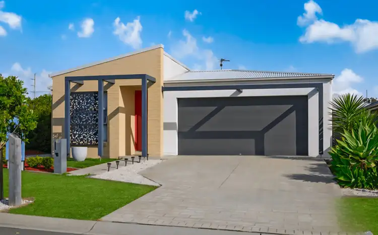 18 Goodluck Circuit, Cobbitty NSW 2570