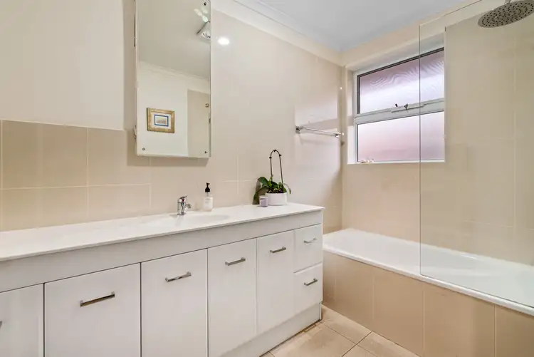 Fifth view of Homely house listing, 9 Alcon Court, Langwarrin VIC 3910