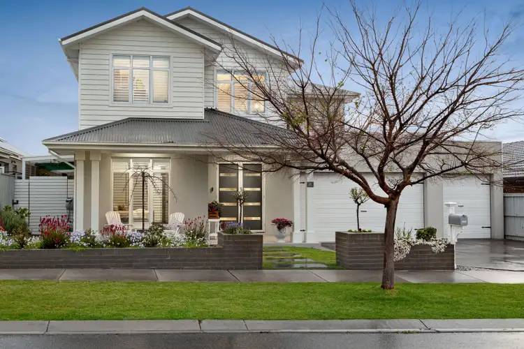 38 Lucknow Drive, Beveridge VIC 3753