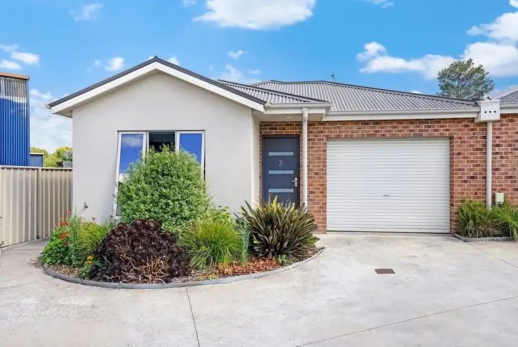 3/2A Pryor Street, Mount Pleasant VIC 3350