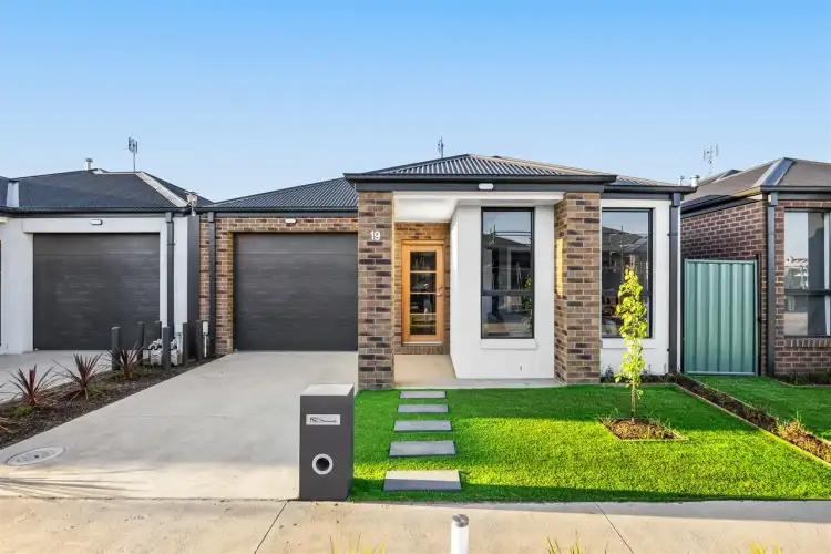 19 Stallion Place, Sebastopol VIC 3356